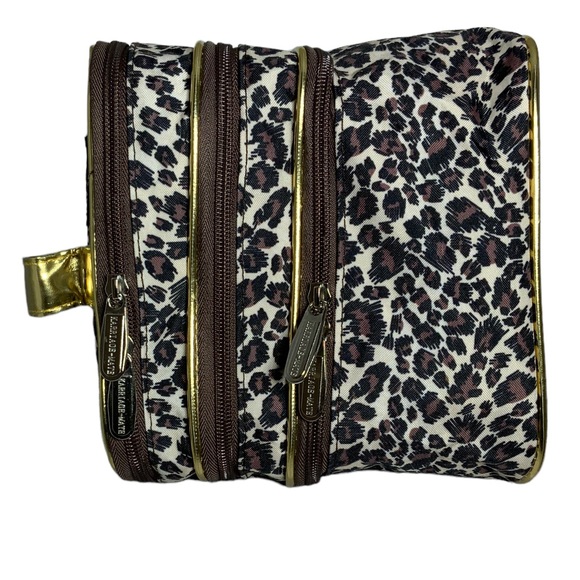 Travel Cosmetic Large Case Animal Print Leopard Packable Jewelry Collapsible NWT - Picture 2 of 15